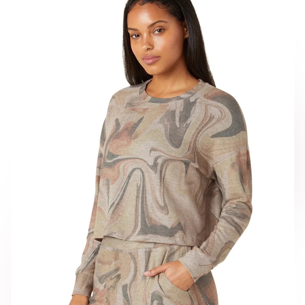 Beyond Yoga Brushed Up Crop Pullover
